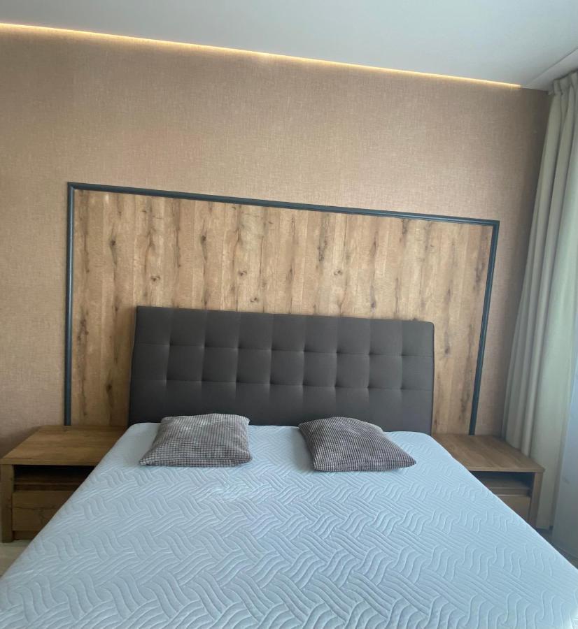 פראג Lokal Apartment מראה חיצוני תמונה
